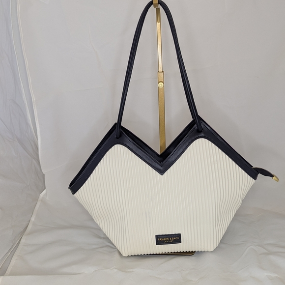 Handbags - White and Black Women's Handbag